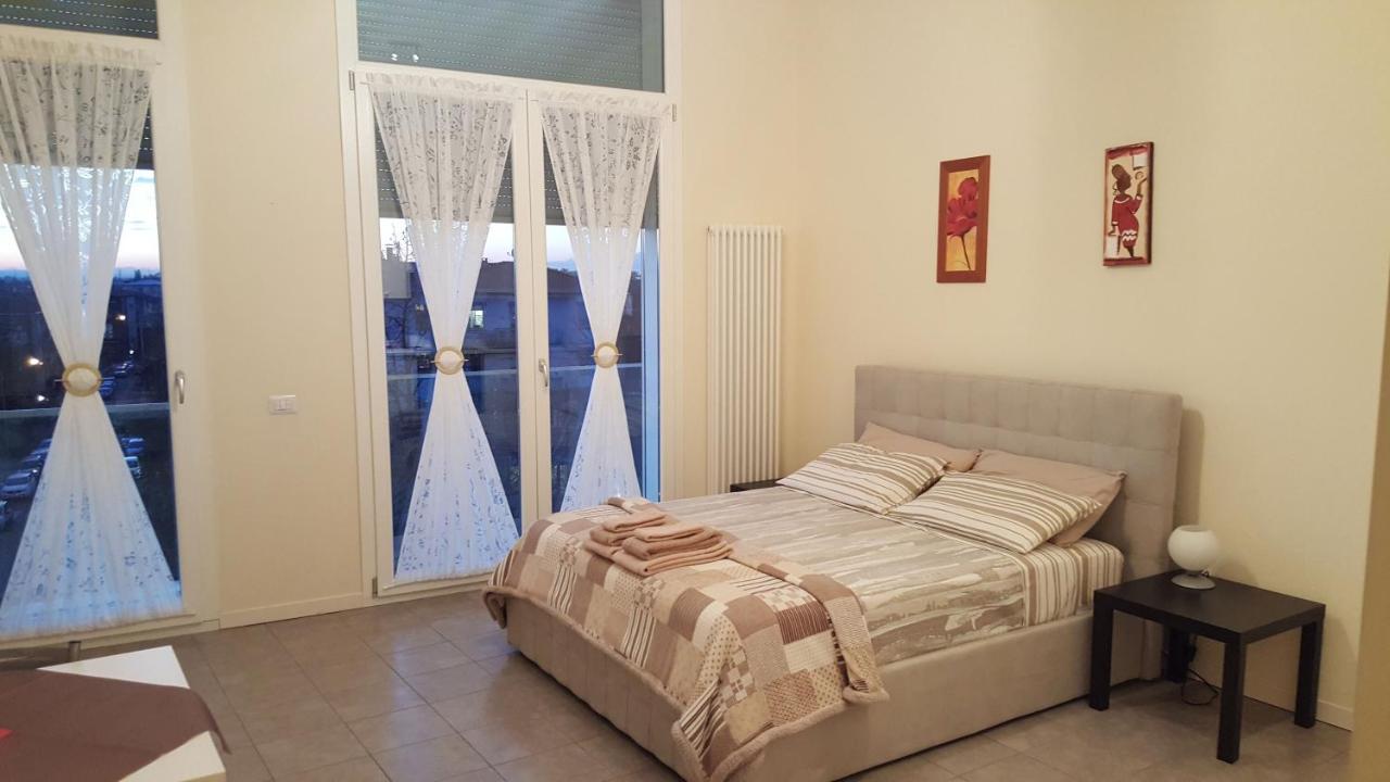 Appartamenti Maggiore Парма Экстерьер фото